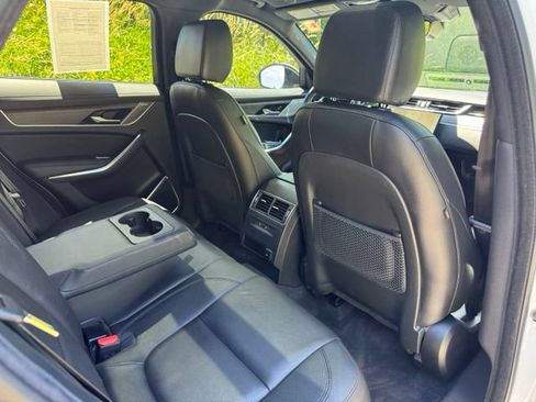 Used 2023 Jaguar F-PACE S AWD/4WD image 16