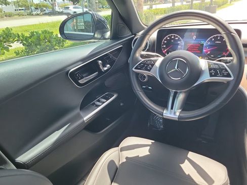 Used 2024 Mercedes-Benz C 300 Sedan image 14