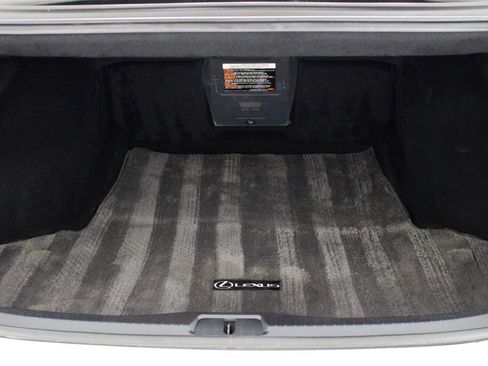 Used 2017 Lexus LS 460 w/ Comfort Package RWD image 80