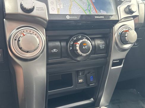 Used 2024 Toyota 4Runner SR5 Premium w/ Moonroof Package AWD/4WD image 26