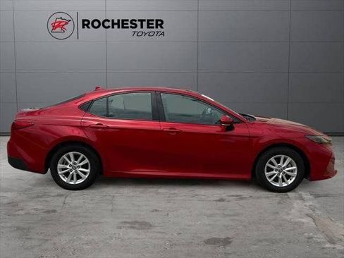 Used 2025 Toyota Camry LE FWD image 96