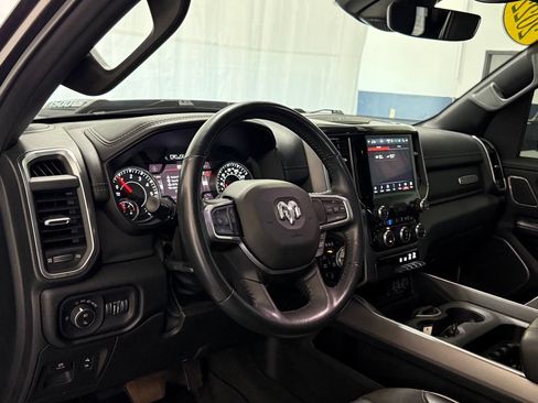 Used 2022 RAM 1500 Laramie AWD/4WD image 4