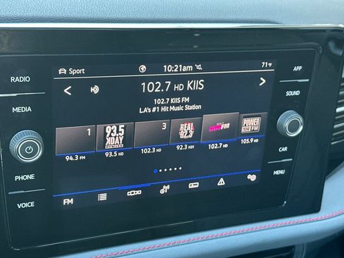 Used 2025 Volkswagen Jetta GLI Autobahn image 17