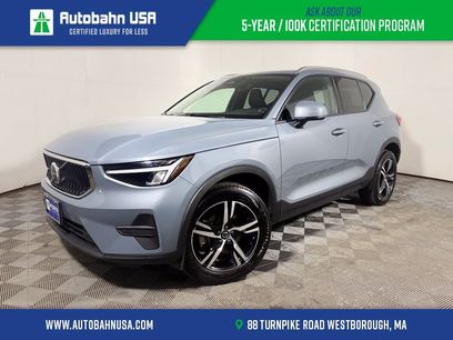 Used 2023 Volvo XC40 B5 Core w/ Convenience Package