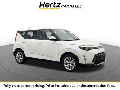 Used 2025 Kia Soul LX w/ LX Technology Package