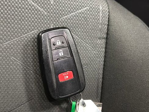 Used 2024 Toyota RAV4 XLE image 20