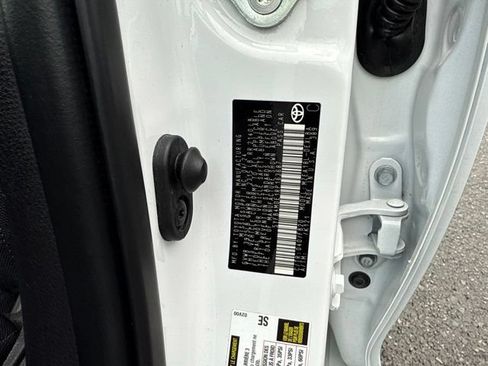 Used 2024 Toyota Corolla LE FWD image 23