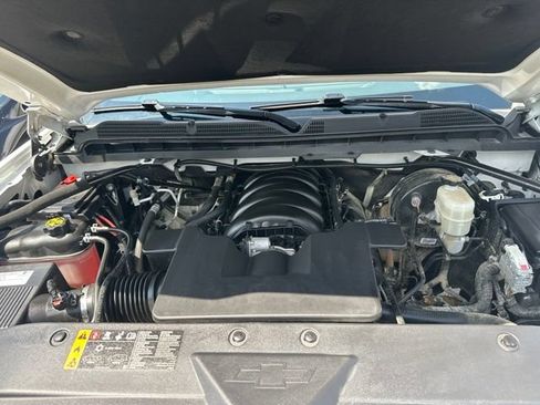 Used 2018 Chevrolet Silverado 1500 LTZ Z71 w/ LTZ Plus Package AWD/4WD image 31
