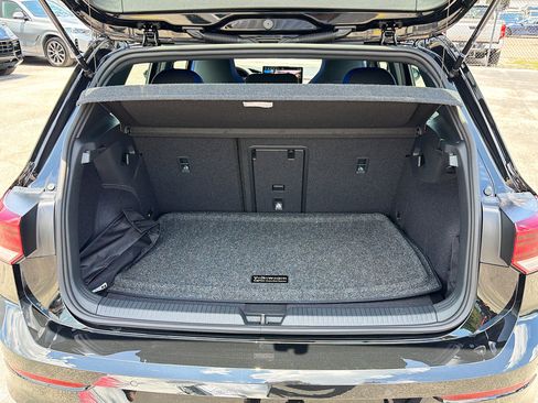 New 2026 Volkswagen Golf AWD/4WD image 11