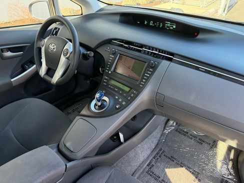 Used 2011 Toyota Prius Three w/ Navigation Pkg FWD image 14