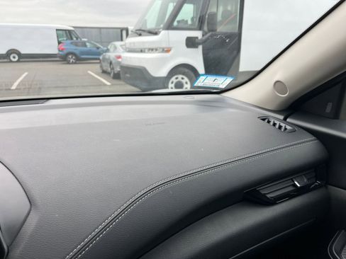 Used 2023 Nissan Sentra SV image 34