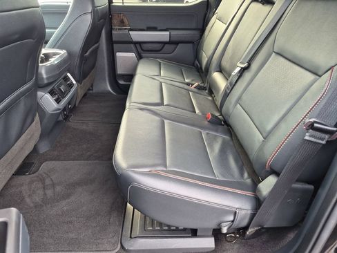 Used 2022 Ford F150 Lariat AWD/4WD image 22