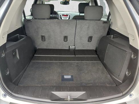 Used 2011 GMC Terrain SLE image 6