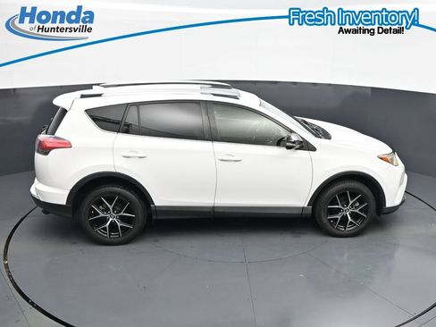 Used 2016 Toyota RAV4 SE FWD image 26