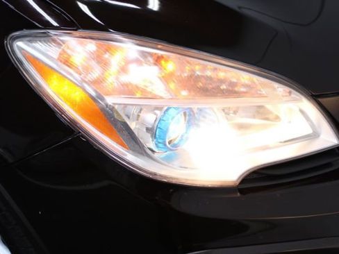 Used 2016 Buick Encore Convenience AWD/4WD image 27