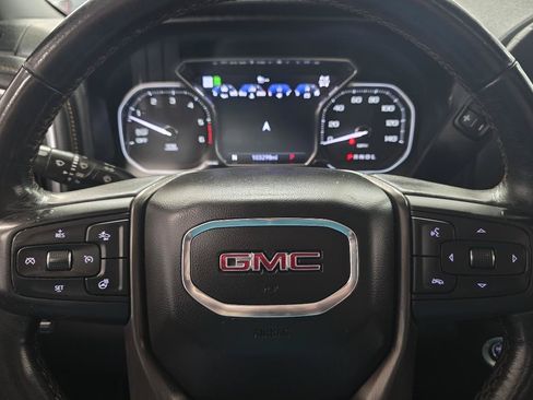 Used 2021 GMC Sierra 1500 AT4 w/ AT4 Value Package AWD/4WD image 19