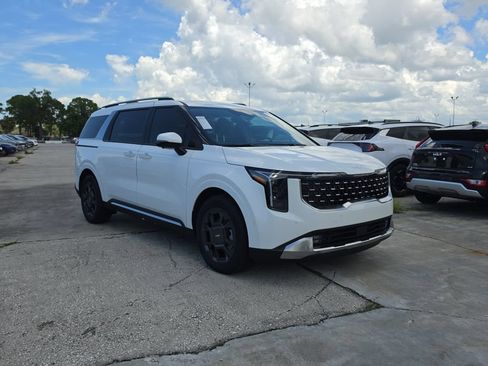 New 2027 Kia Carnival SX FWD image 2