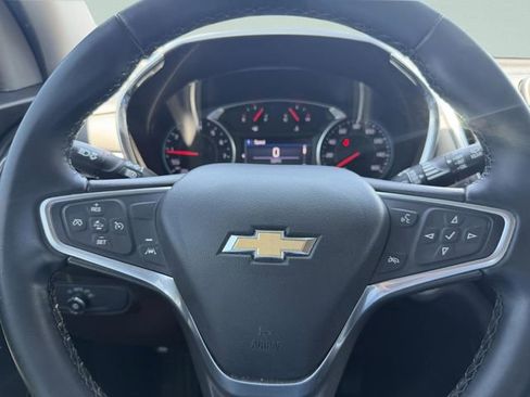 Used 2023 Chevrolet Equinox LT AWD/4WD image 35