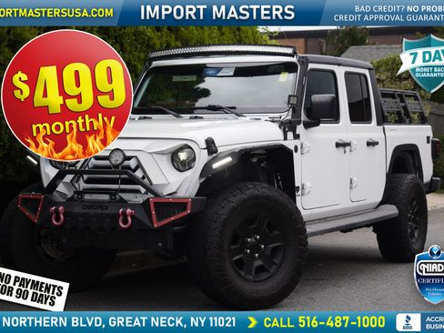 Used 2022 Jeep Gladiator Sport AWD/4WD image 1