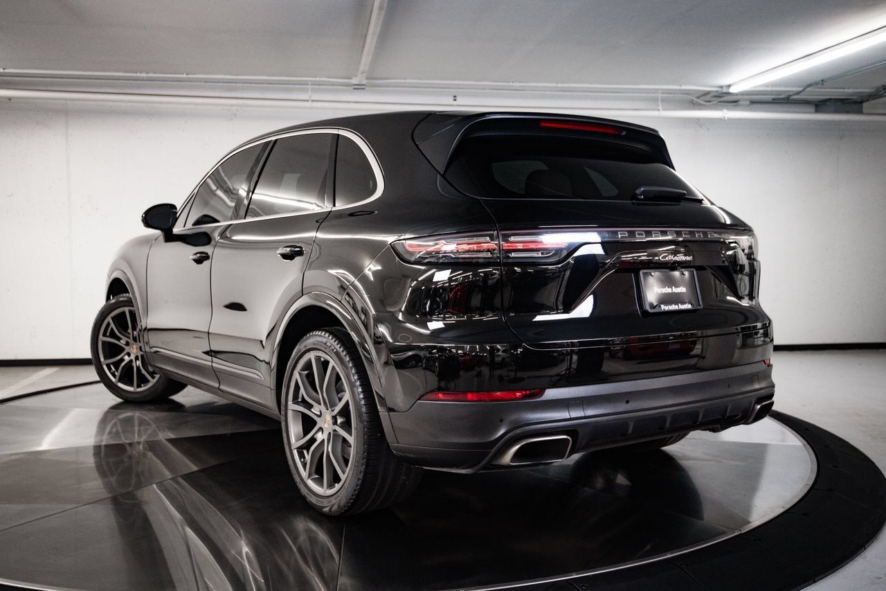 Used 2019 Porsche Cayenne AWD/4WD image 3