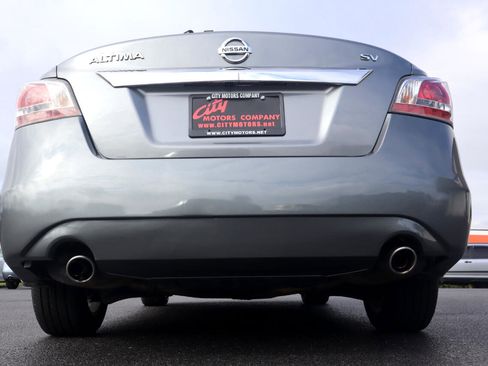 Used 2015 Nissan Altima 2.5 SV image 9