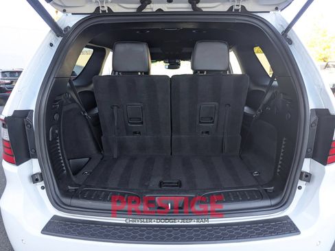 Used 2024 Dodge Durango GT RWD image 13