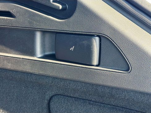 Used 2023 Maserati Grecale Modena AWD/4WD image 13