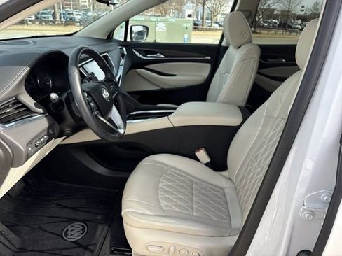 Used 2023 Buick Enclave Avenir w/ Avenir Technology Package image 16