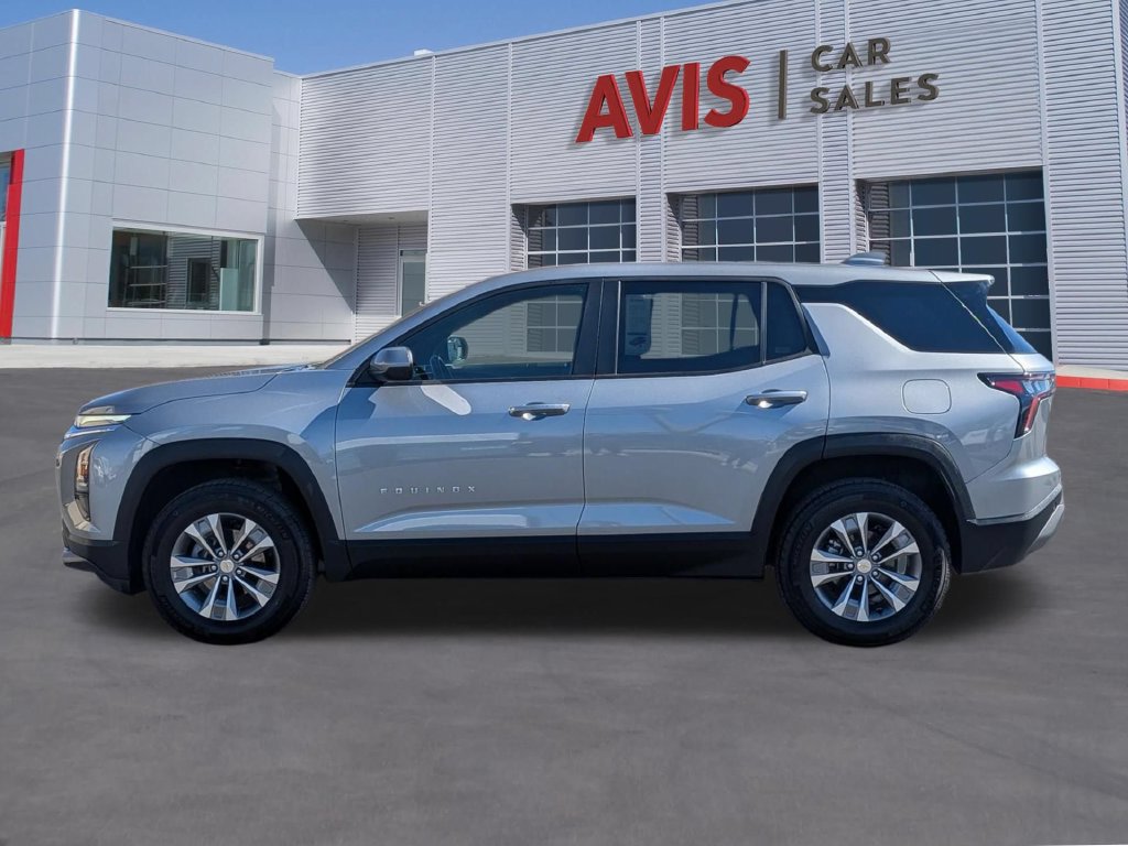 Used 2026 Chevrolet Equinox LT AWD/4WD image 8