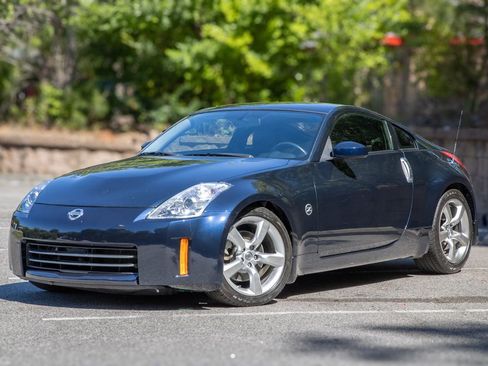 Used 2007 Nissan 350Z Coupe RWD image 1
