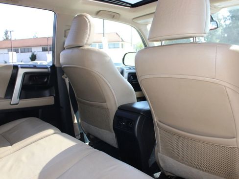 Used 2010 Toyota 4Runner Limited image 10