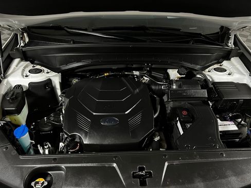 Used 2020 Kia Telluride SX w/ SX Prestige Package image 9