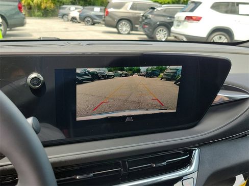 New 2025 Buick Envista Avenir image 23