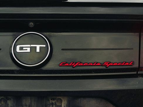 Used 2019 Ford Mustang GT Premium w/ Equipment Group 401A RWD image 7