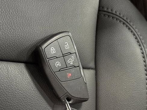 Used 2025 GMC Sierra 1500 Elevation w/ Elevation Premium Package image 31