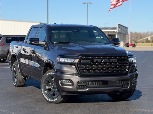 New 2026 RAM 1500 Big Horn w/ Night Edition AWD/4WD image 3