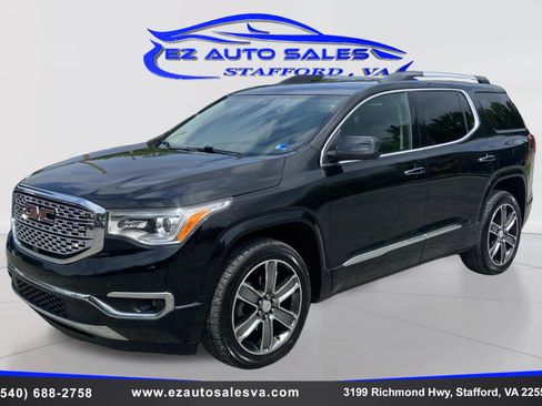 Used 2017 GMC Acadia Denali w/ Technology Package AWD/4WD image 9