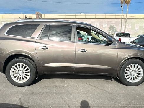 Used 2011 Buick Enclave CXL AWD/4WD image 6