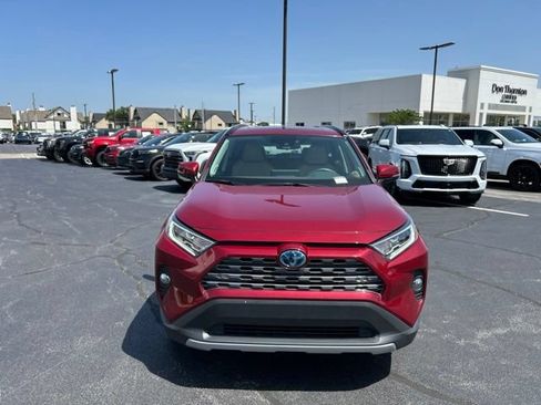 Used 2020 Toyota RAV4 Limited w/ Limited Grade Weather Package AWD/4WD image 16