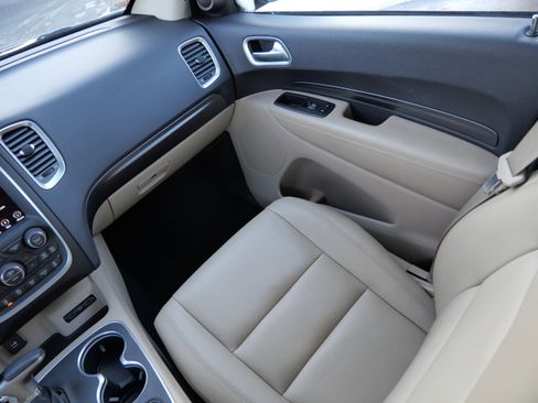 Used 2019 Dodge Durango Citadel w/ Technology Group image 11