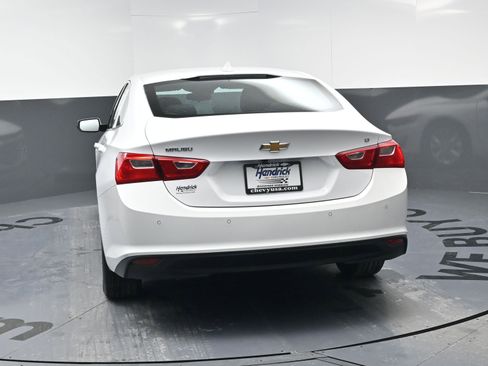 Certified 2025 Chevrolet Malibu LT image 8