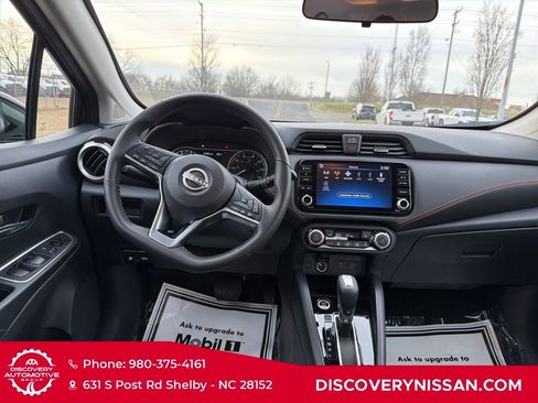 Certified 2025 Nissan Versa SR w/ Trunk Package image 30