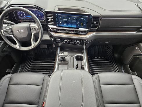 Used 2024 Chevrolet Silverado 1500 LT Trail Boss w/ Convenience Package II AWD/4WD image 31