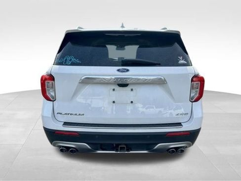 Used 2021 Ford Explorer Platinum w/ Equipment Group 601A AWD/4WD image 7