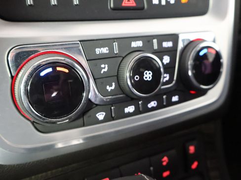 Used 2016 GMC Acadia SLT w/ Open Road Package AWD/4WD image 41