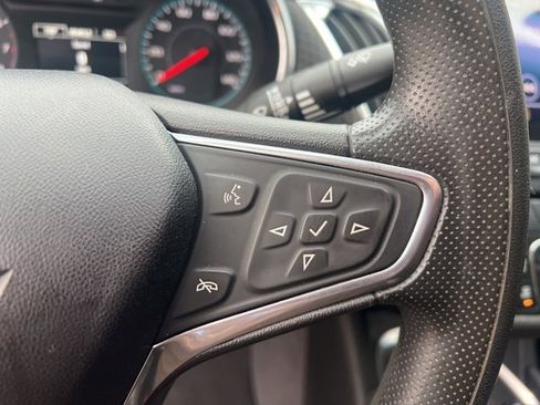 Used 2020 Chevrolet Malibu LT image 17