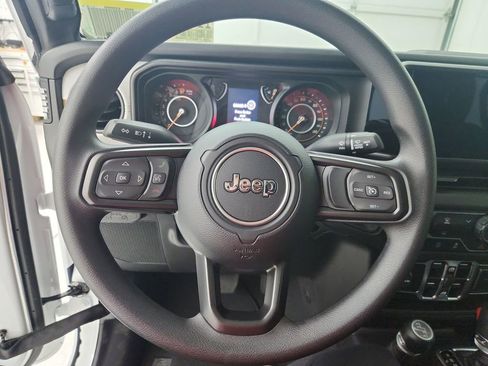 New 2026 Jeep Gladiator Sport image 21