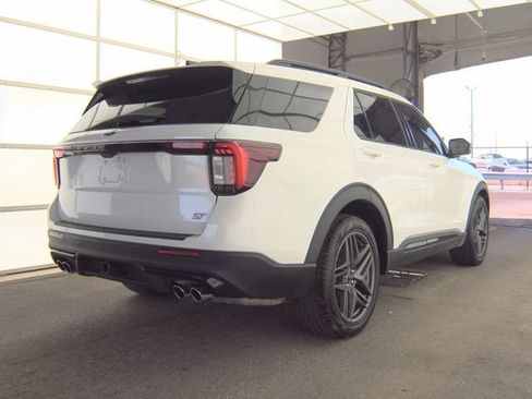 Used 2025 Ford Explorer ST w/ Sun And Sound Package AWD/4WD image 3
