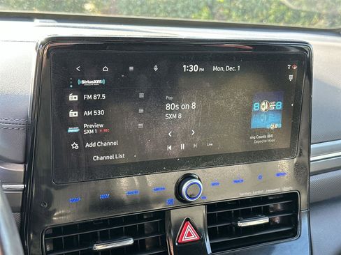 Used 2020 Hyundai Ioniq Limited image 16