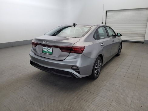 Used 2023 Kia Forte LXS image 9